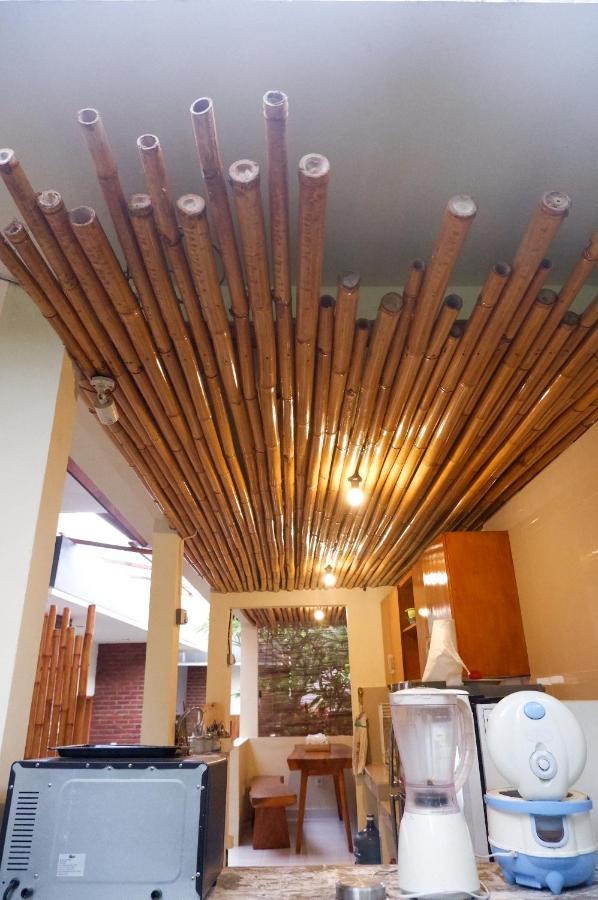 Andy Guesthouse Canggu  Ngoại thất bức ảnh