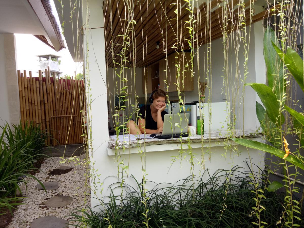 Andy Guesthouse Canggu  Ngoại thất bức ảnh